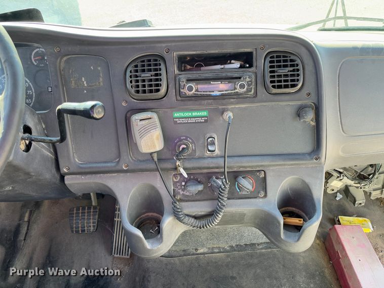 image for item FB3135 2008 Freightliner B2 school bus