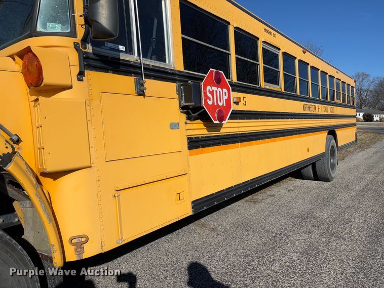 image for item FB3136 2001 Chevrolet Blue Bird school bus
