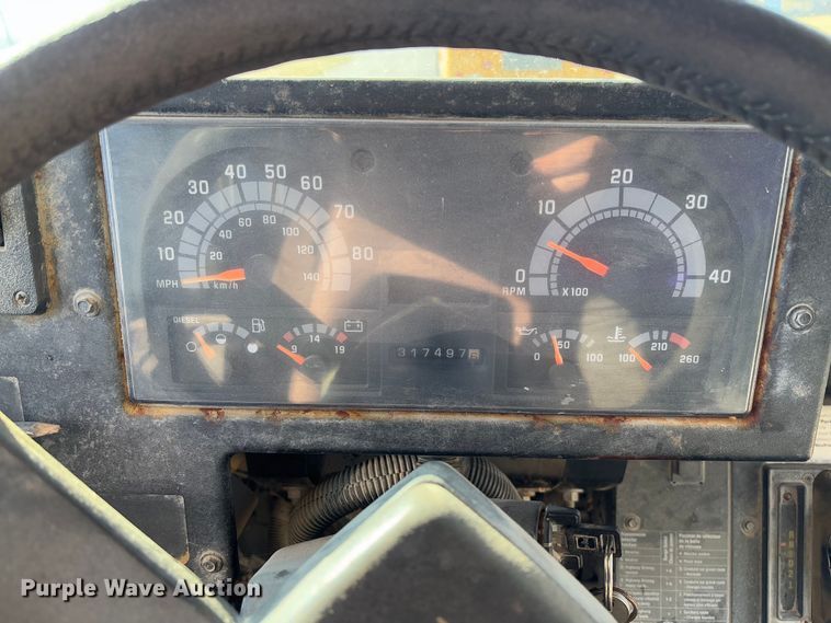 image for item FB3136 2001 Chevrolet Blue Bird school bus