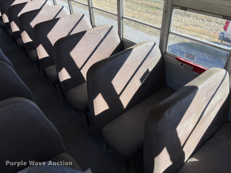 image for item FB3136 2001 Chevrolet Blue Bird school bus