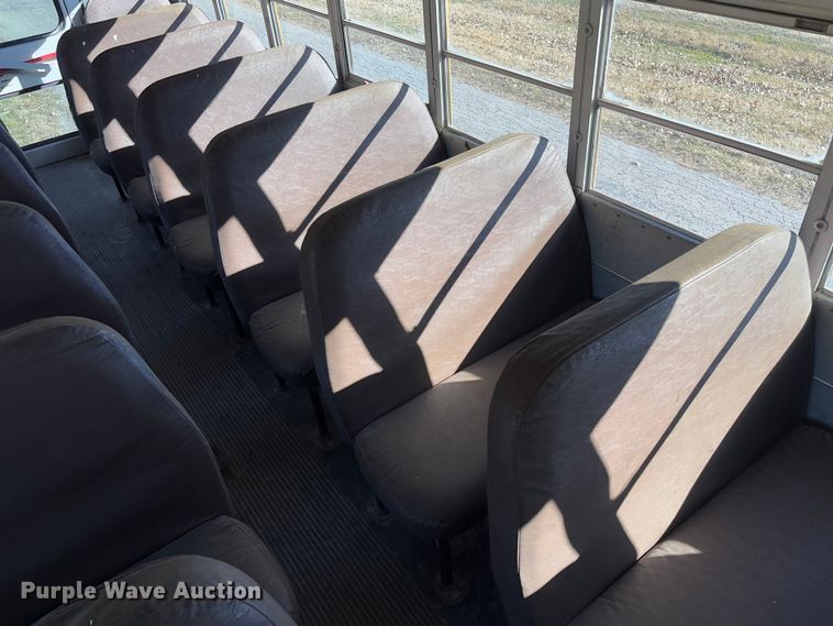 image for item FB3136 2001 Chevrolet Blue Bird school bus