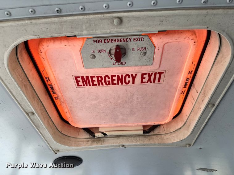 image for item FB3136 2001 Chevrolet Blue Bird school bus