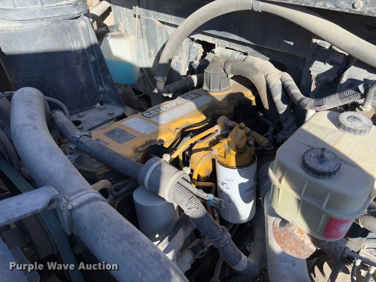 image for item FB3136 2001 Chevrolet Blue Bird school bus