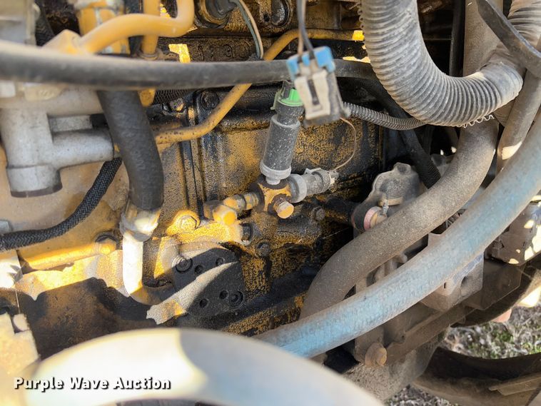 image for item FB3136 2001 Chevrolet Blue Bird school bus