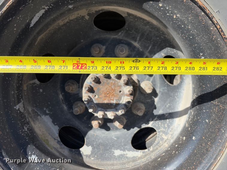 image for item FB3136 2001 Chevrolet Blue Bird school bus