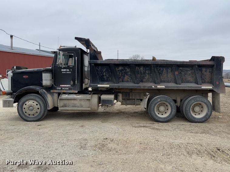 image for item FB3150 1989 Peterbilt 378 dump truck