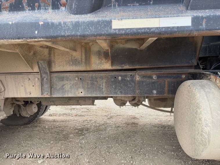 image for item FB3150 1989 Peterbilt 378 dump truck