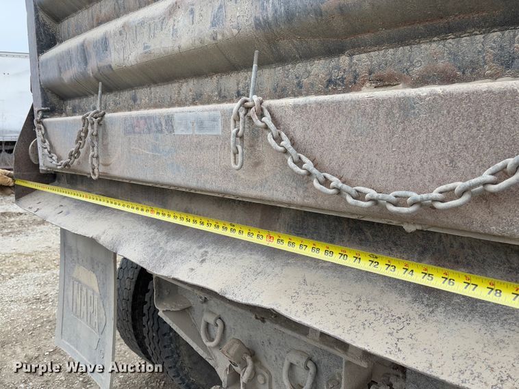 image for item FB3150 1989 Peterbilt 378 dump truck