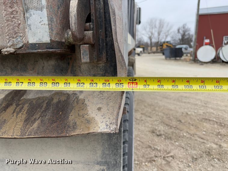 image for item FB3150 1989 Peterbilt 378 dump truck