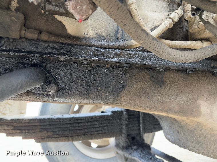 image for item FB3150 1989 Peterbilt 378 dump truck