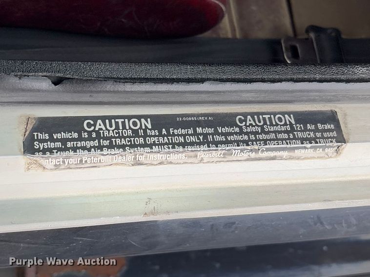 image for item FB3150 1989 Peterbilt 378 dump truck