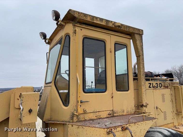 image for item FB3151 1990 Shenyang ZL30 wheel loader