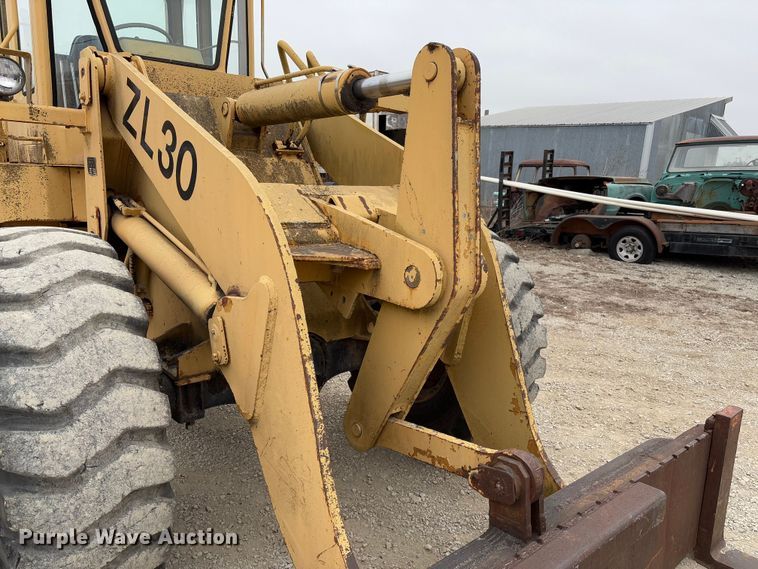 image for item FB3151 1990 Shenyang ZL30 wheel loader