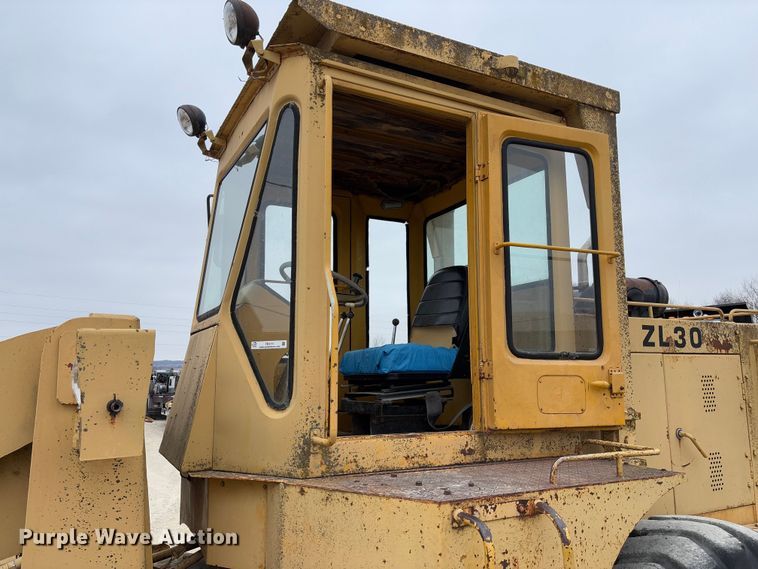 image for item FB3151 1990 Shenyang ZL30 wheel loader