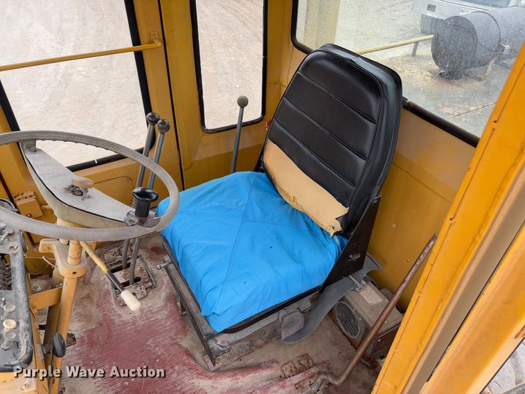 image for item FB3151 1990 Shenyang ZL30 wheel loader