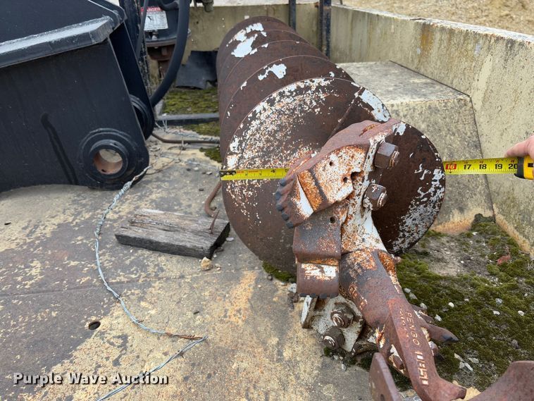 image for item FB3153 Auger