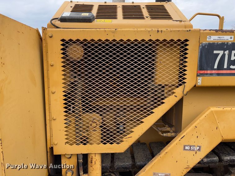 image for item FB3171 2001 Caterpillar AP-650B paver