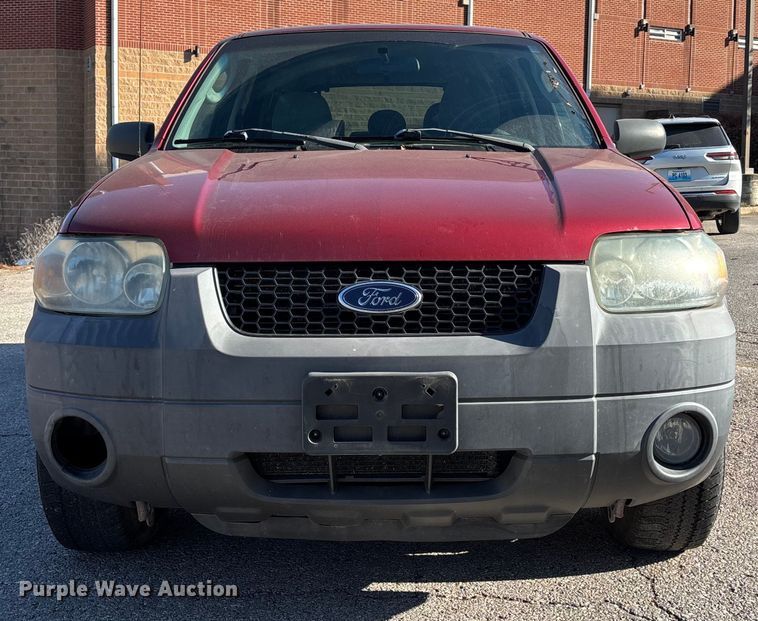 image for item FB3487 2006 Ford Escape XLT SUV