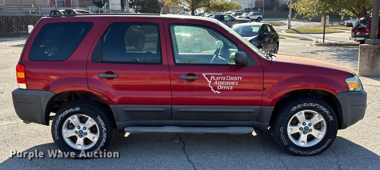 image for item FB3487 2006 Ford Escape XLT SUV