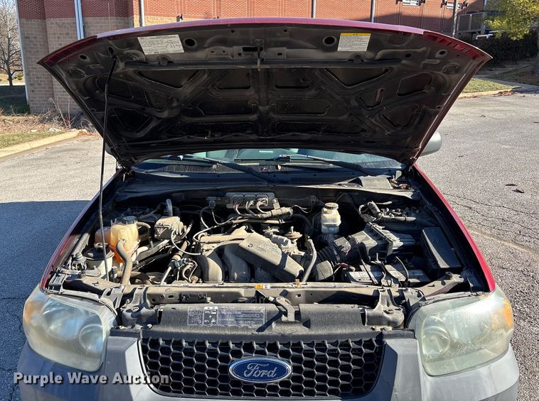 image for item FB3487 2006 Ford Escape XLT SUV