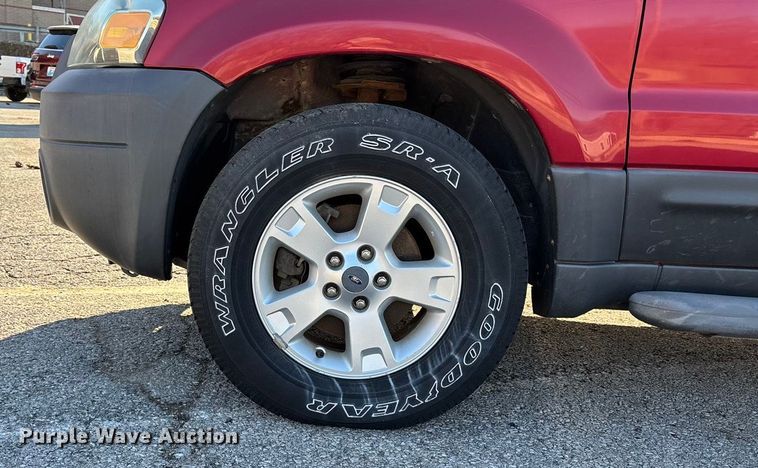 image for item FB3487 2006 Ford Escape XLT SUV