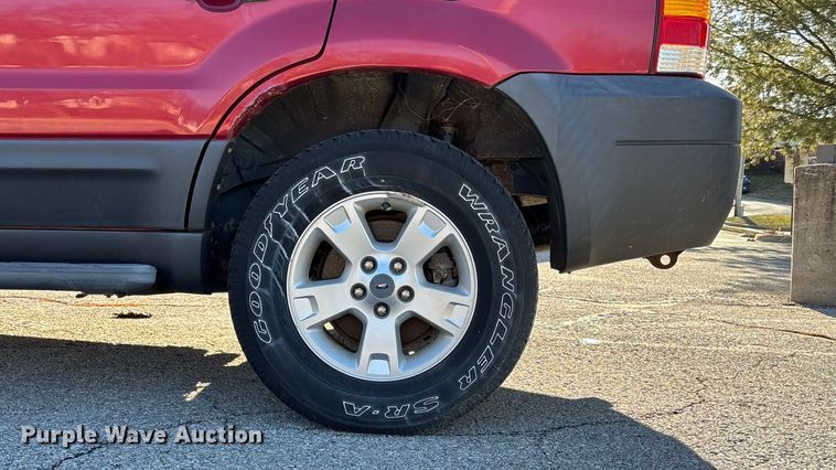 image for item FB3487 2006 Ford Escape XLT SUV