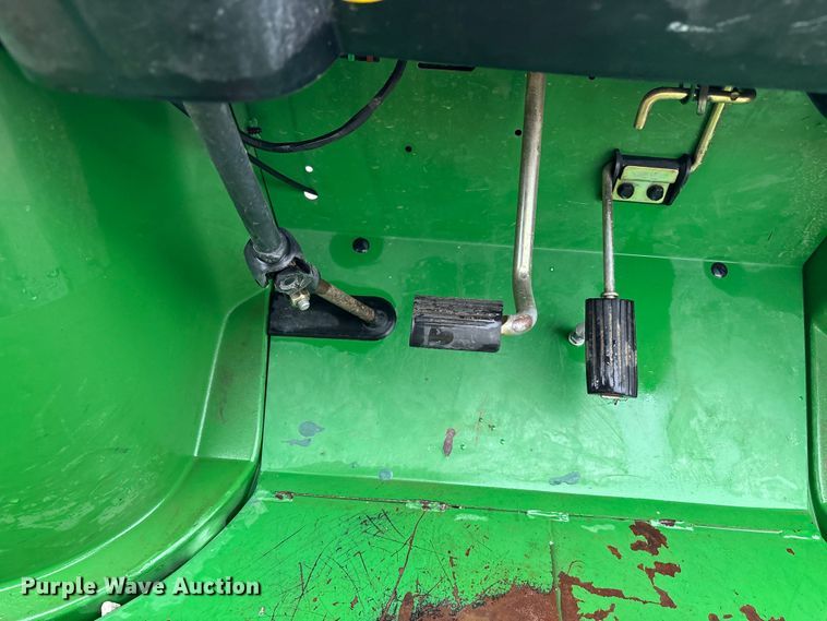 image for item FB3539 2013 John Deere Gator utility vehicle