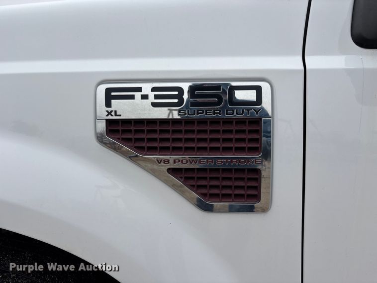 image for item FB3540 2008 Ford F350 utility bed pickup truck