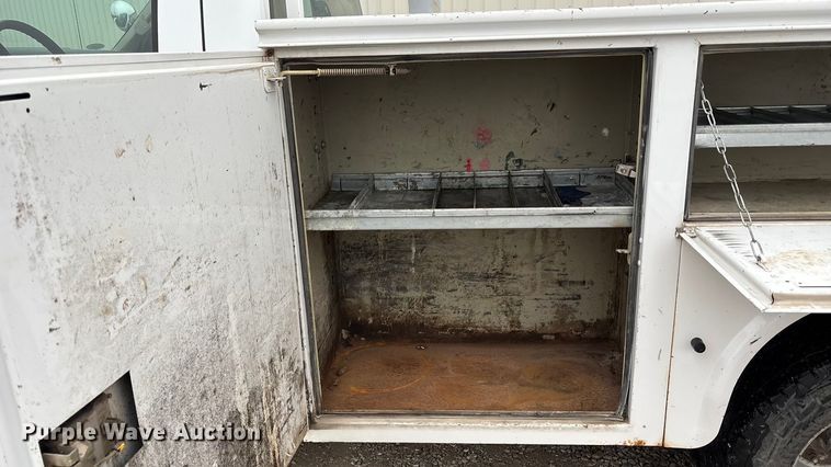 image for item FB3540 2008 Ford F350 utility bed pickup truck