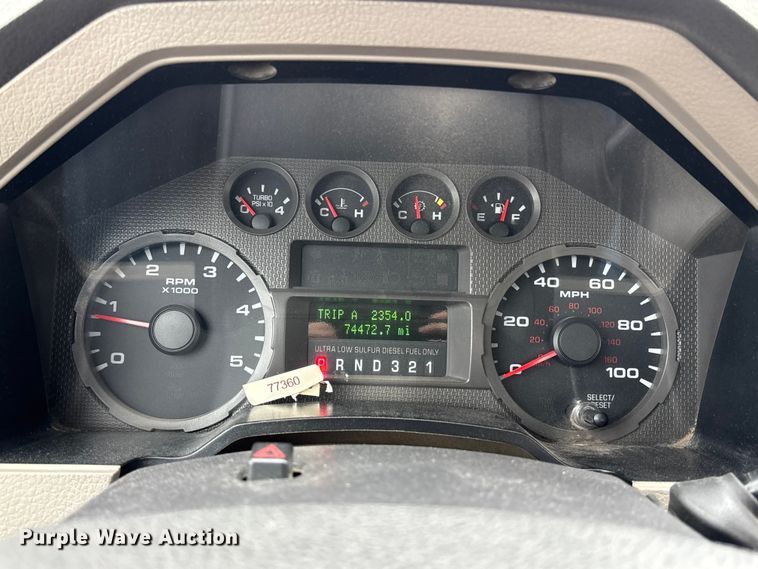 image for item FB3540 2008 Ford F350 utility bed pickup truck