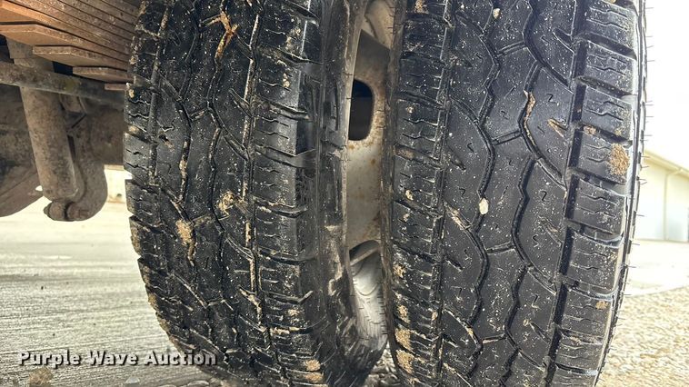 image for item FB3540 2008 Ford F350 utility bed pickup truck