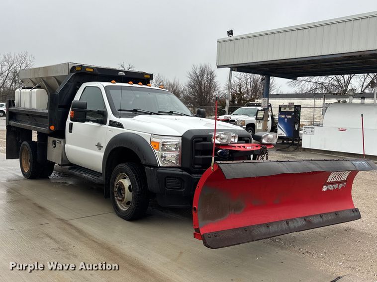 image for item FB3541 2016 Ford F550 dump truck