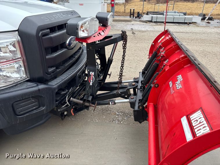 image for item FB3541 2016 Ford F550 dump truck