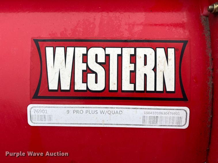 image for item FB3541 2016 Ford F550 dump truck