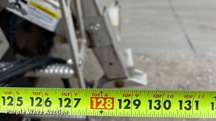 image for item FB3541 2016 Ford F550 dump truck