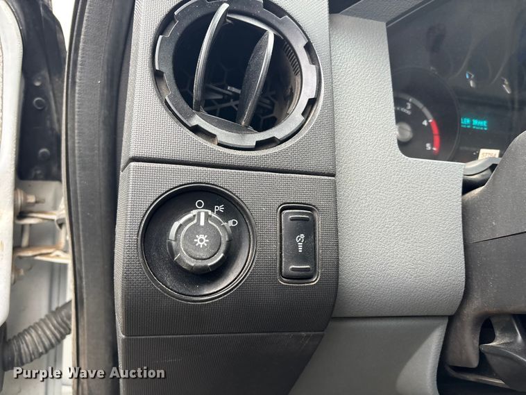 image for item FB3541 2016 Ford F550 dump truck