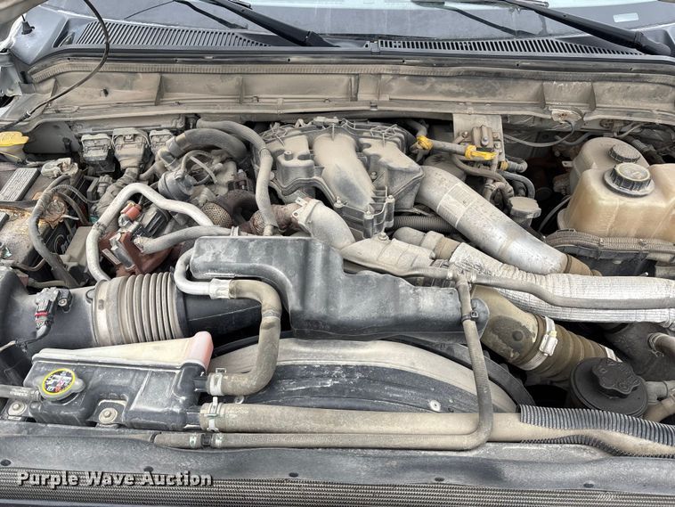 image for item FB3541 2016 Ford F550 dump truck