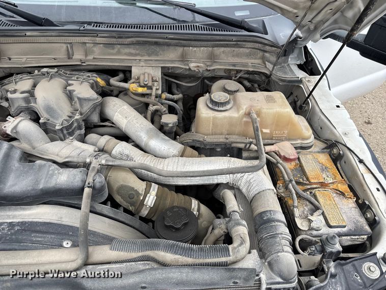 image for item FB3541 2016 Ford F550 dump truck