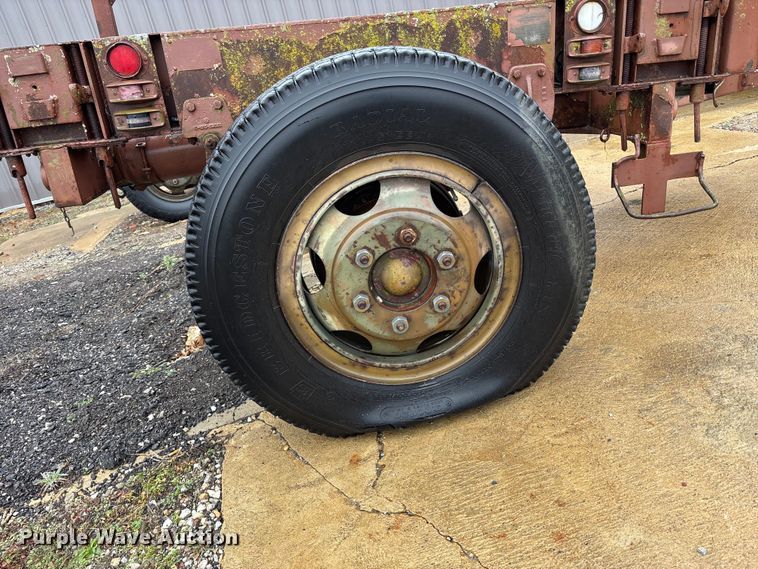 image for item FB3543 1964 SS LOADCRAFT M-11 utility trailer 