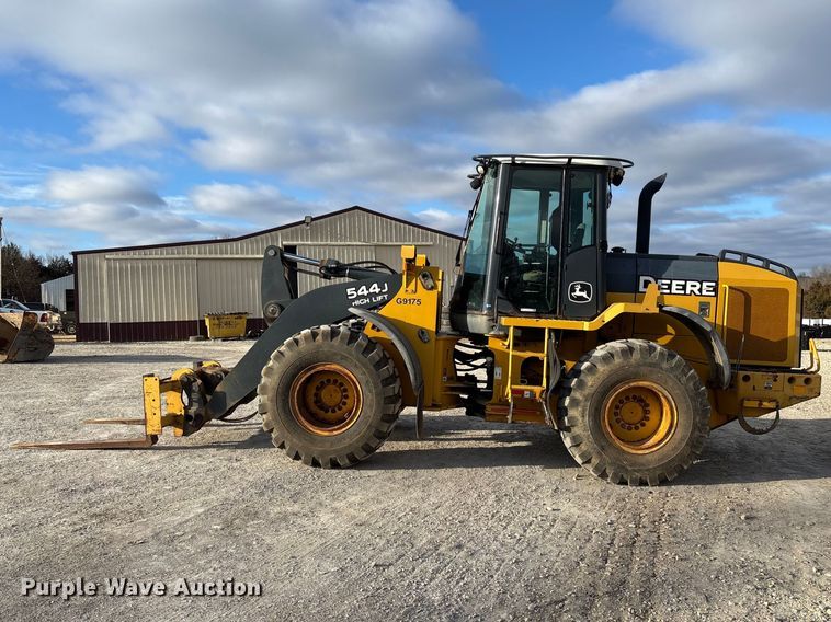 image for item FC1625 2006 John Deere 544J High Lift wheel loader
