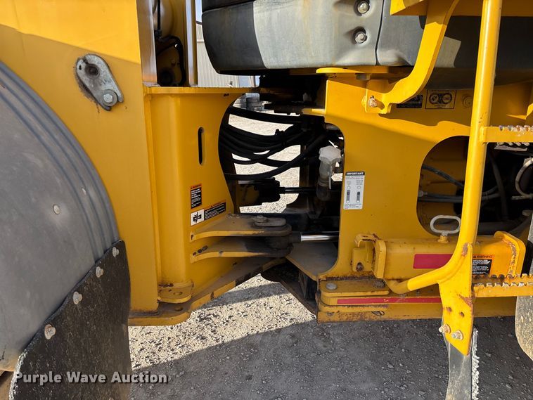 image for item FC1625 2006 John Deere 544J High Lift wheel loader