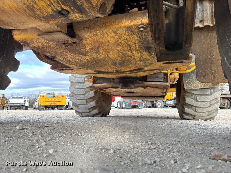 image for item FC1625 2006 John Deere 544J High Lift wheel loader