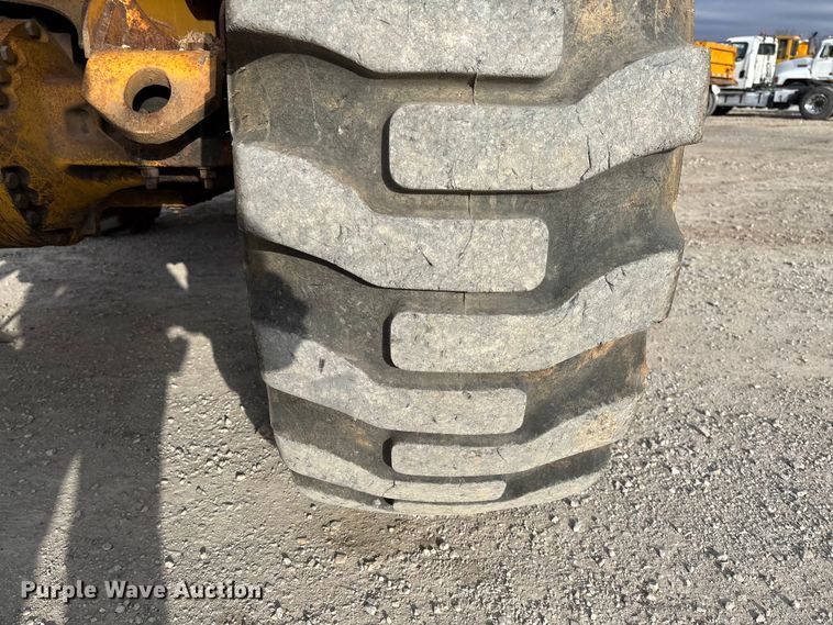 image for item FC1625 2006 John Deere 544J High Lift wheel loader