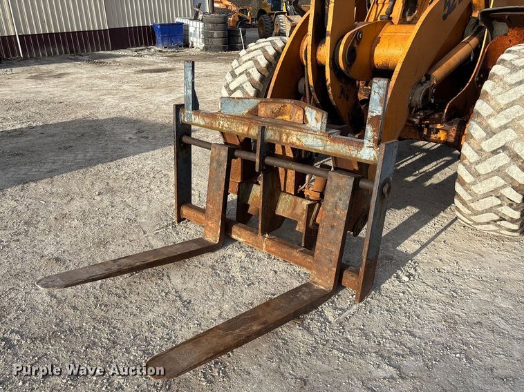 image for item FC1626 2008 Case 521D wheel loader