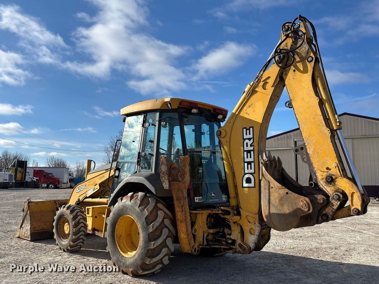 image for item FC1627 2005 John Deere 410G backhoe