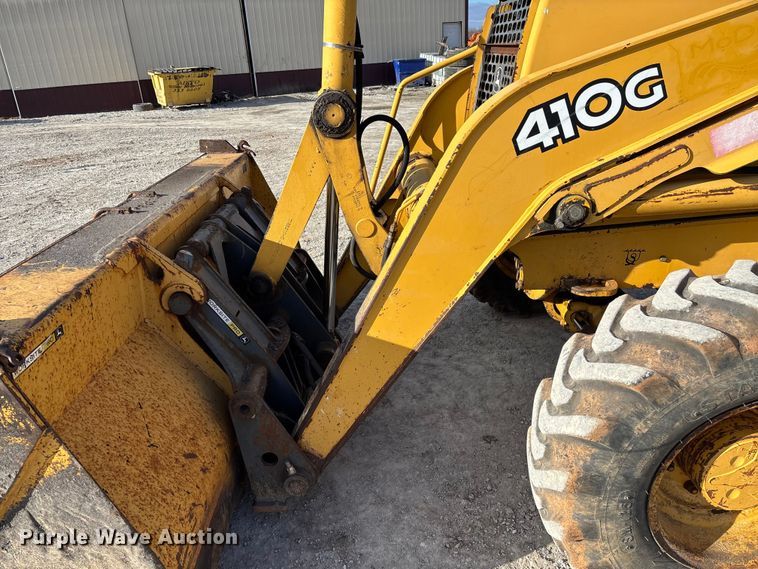 image for item FC1627 2005 John Deere 410G backhoe