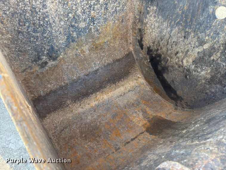 image for item FC1627 2005 John Deere 410G backhoe