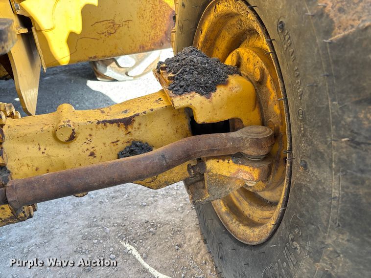 image for item FC1627 2005 John Deere 410G backhoe