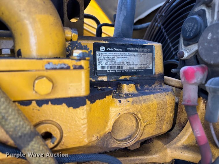 image for item FC1627 2005 John Deere 410G backhoe