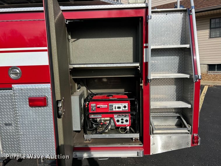 image for item FC5063 2000 American Lafrance Eagle ladder fire truck